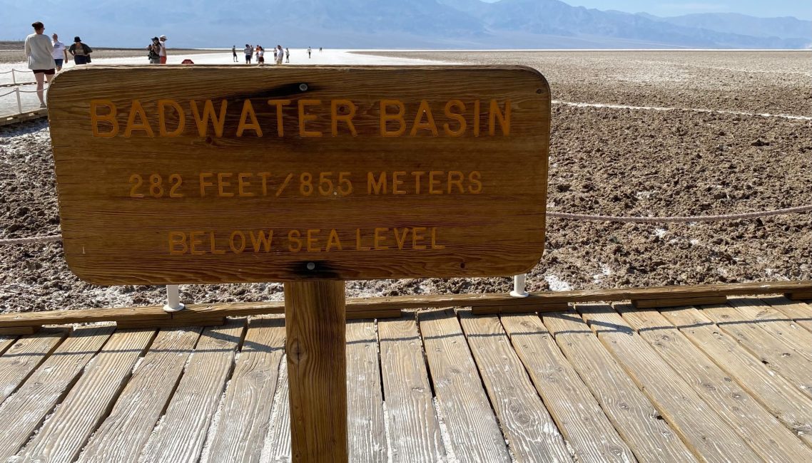 Badwater Basin, Death Valley Badwater Basin, Death Valley