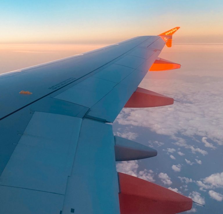 Jet Fuel shortages 2026: Are UK Flights at Risk? Airline Responses Jet Fuel shortages 2026: Are UK Flights at Risk? Airline Responses